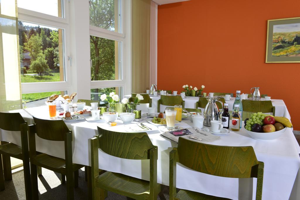 Hösbach Tagungszentrum Schmerlenbach מראה חיצוני תמונה