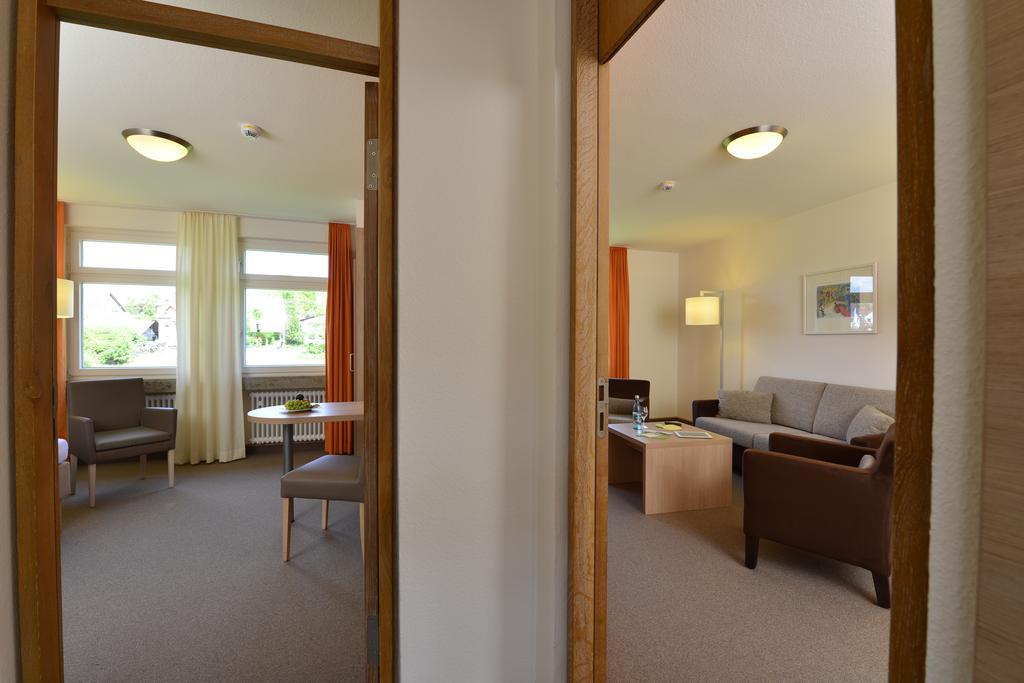 Hösbach Tagungszentrum Schmerlenbach מראה חיצוני תמונה