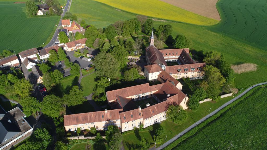 Hösbach Tagungszentrum Schmerlenbach מראה חיצוני תמונה